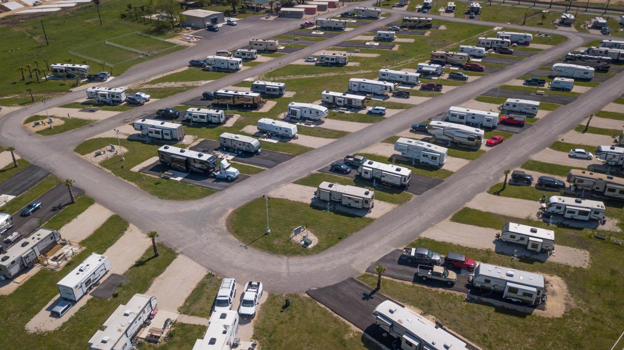 Rivercity Rv Park Ню Браунфелс Екстериор снимка
